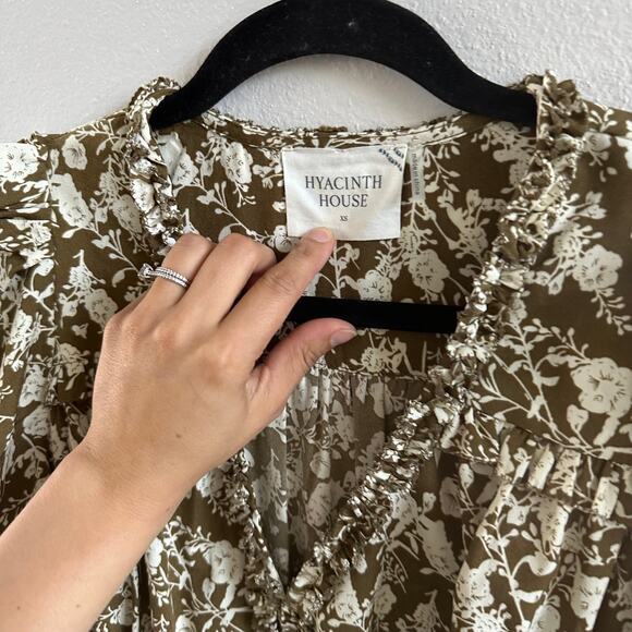 HYACINTH HOUSE  Olive Floral Renee Ruffle Midi Dress Size XS - Picture 6 of 8